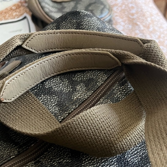 3piece Giraffe Print YSL Weekend Bag & Cross body๐ - Picture 13 of 16